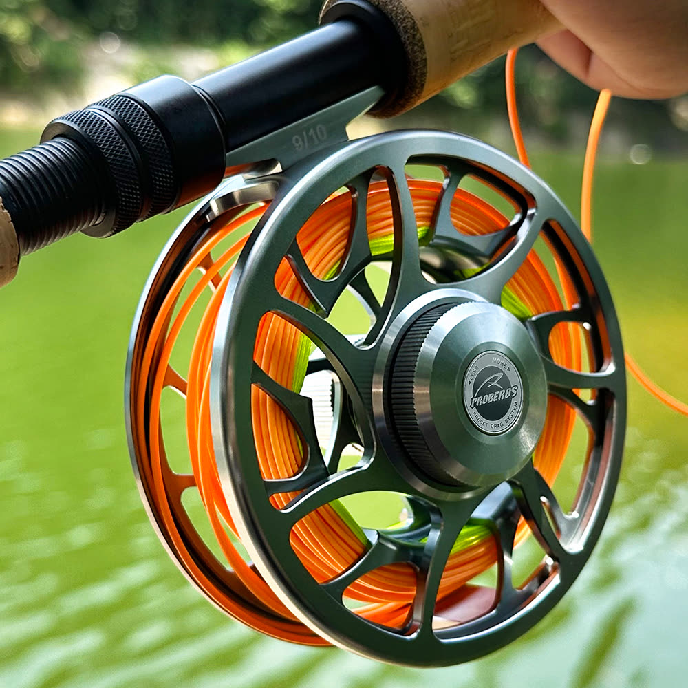 KATYUSHA New Fly Fishing Reel 5/ 7 7/ 9 9/ 10 - in the field