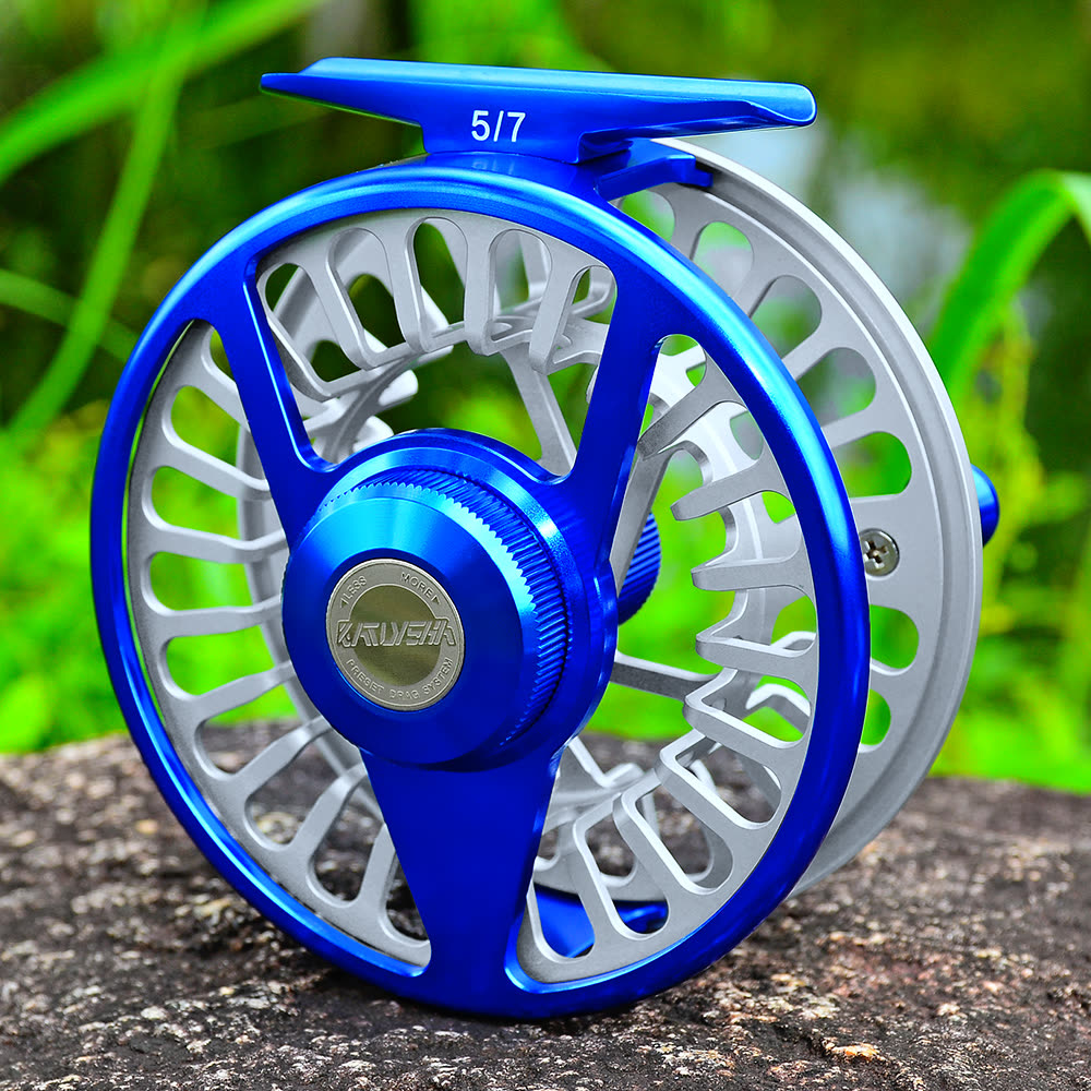 KATYUSHA FR05 Fly Fishing Reel 5/ 7 7/ 9 9/ 10 Full Metal CNC - in the field