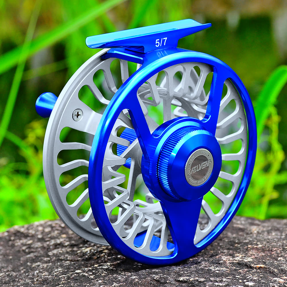 KATYUSHA FR05 Fly Fishing Reel 5/ 7 7/ 9 9/ 10 Full Metal CNC - in the field