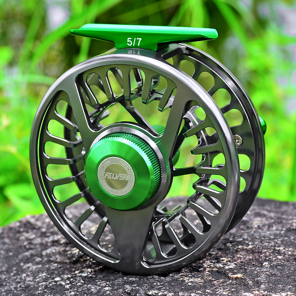 KATYUSHA FR05 Fly Fishing Reel 5/ 7 7/ 9 9/ 10 Full Metal CNC - in the field
