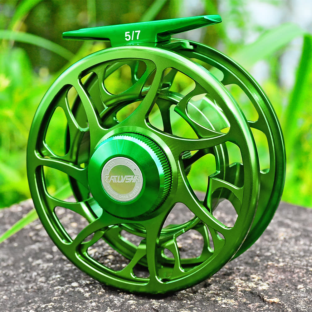 KATYUSHA FR06 Fly Fishing Reel 5/ 7 7/ 9 9/ 10 Full Metal CNC - in the field
