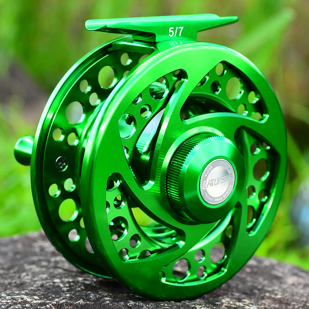 KATYUSHA FR07 Fly Fishing Reel 5/ 7 7/ 9 9/ 10 Full Metal CNC - in the field