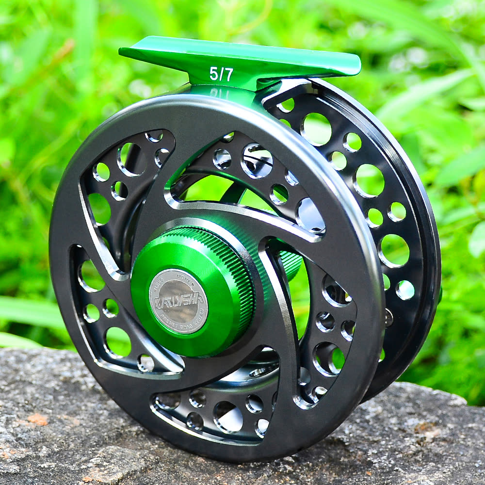 KATYUSHA FR07 Fly Fishing Reel 5/ 7 7/ 9 9/ 10 Full Metal CNC - in the field
