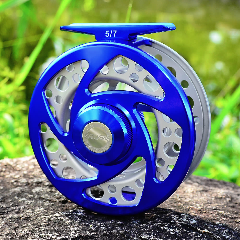KATYUSHA FR07 Fly Fishing Reel 5/ 7 7/ 9 9/ 10 Full Metal CNC - in the field