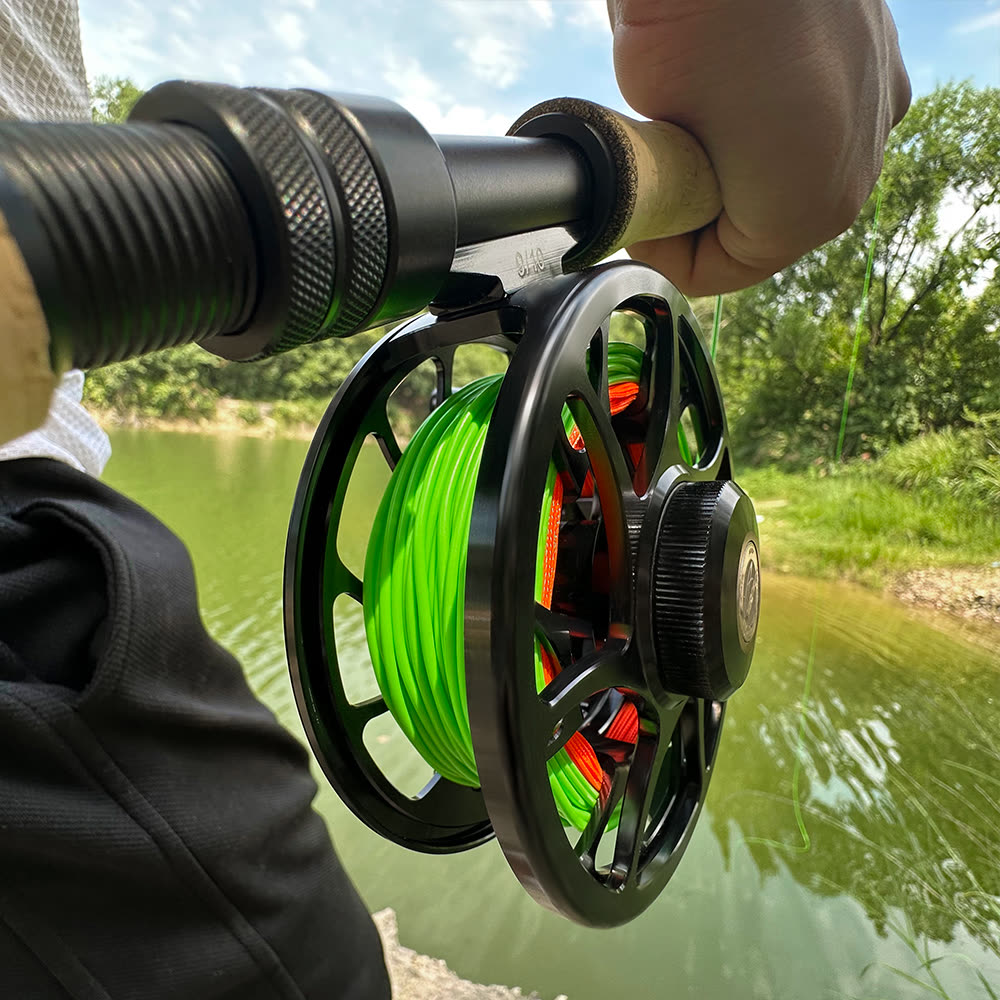 KATYUSHA FR11 Fly Fishing Reel 5/ 7 7/ 9 9/ 10 Full Metal CNC - in the field